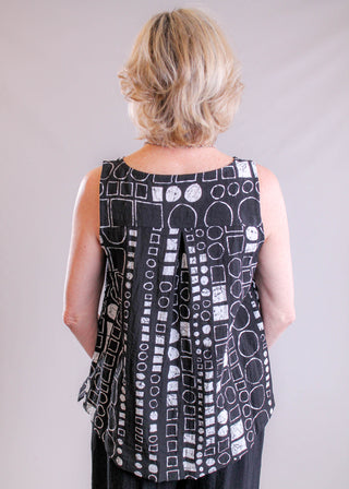 Habitat Express Travel Printed Swing Tank Top back view - Fashion Crossroads Inc.
