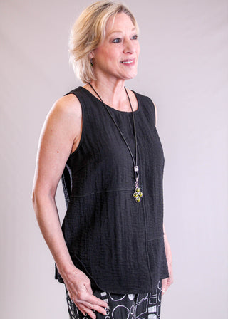 Habitat Express Travel Pieced Tunic Tank side view - Fashion Crossroads Inc
