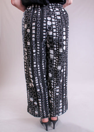Habitat Express Travel Printed Crop Pant back view - Fashion Crossroads Inc.