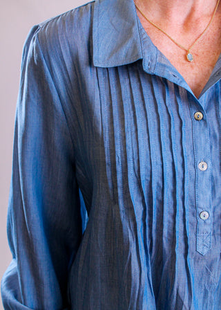 Liverpool Long Sleeve Popover Woven Blouse detail view - Fashion Crossroads Inc.