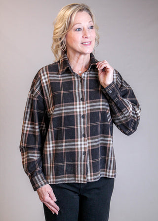 Blu Pepper Long Sleeve Plaid Boxy Shirt Front View - Fashion Crossroads Inc
