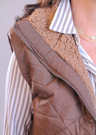 Blu Pepper Quilted Vest with Zipper detail view - Fashion Crossroads Inc.