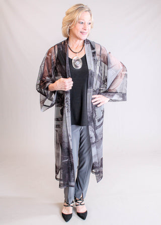 Sympli Barely Print Kimono