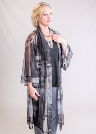 Sympli Barely Print Kimono