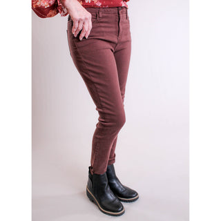 Cello Mid Rise Crop Skinny Jeans side view - Fashion Crossroads Inc