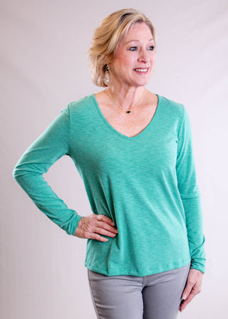 Staccato V Neck Slub Top front view - Fashion Crossroads Inc