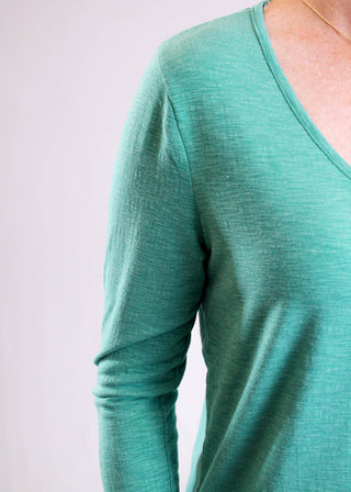 Staccato V Neck Slub Top detail view - Fashion Crossroads Inc