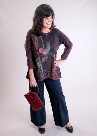 Jess & Jane Cotton Slub Tunic model view - Fashion Crossroads Inc