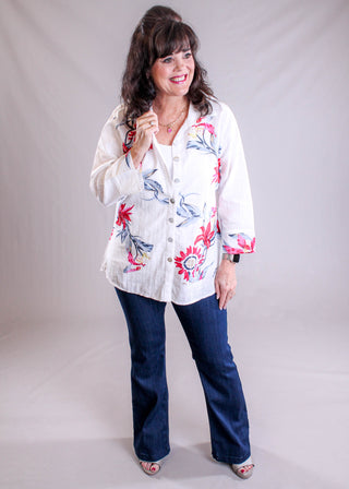 Parsley & Sage Maggie Button Floral Top with 3/4 Sleeves - Fashion Crossroads Inc