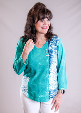 Parsley & Sage Chanda 3/4 Sleeve Top with Buttons - Fashion Crossroads Inc