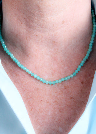 Kendra Scott Sylvia Necklace Teal Amazonite detail view - Fashion Crossroads Inc. 