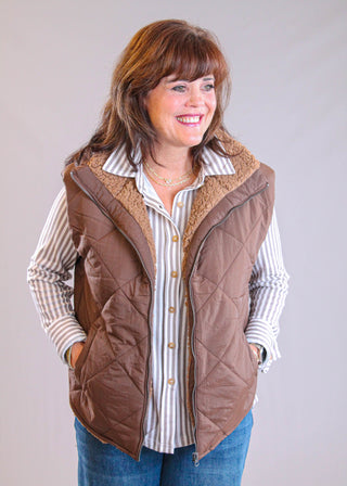 Blu Pepper Quilted Vest with Zipper front view - Fashion Crossroads Inc.