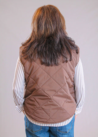 Blu Pepper Quilted Vest with Zipper back view - Fashion Crossroads Inc.