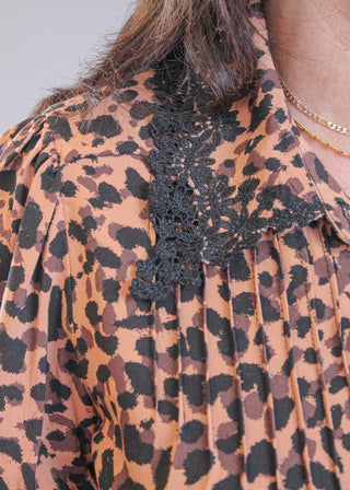 Democracy Lantern Sleeve Button Down Top with Crochet Collar collar view - Fashion Crossroads Inc.