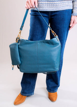 Hobo Pier Genuine Pebbled Leather Shoulder Bag in Peacock Feather