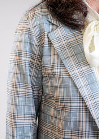 Liverpool Plaid Boyfriend Blazer lapel view - Fashion Crossroads Inc.