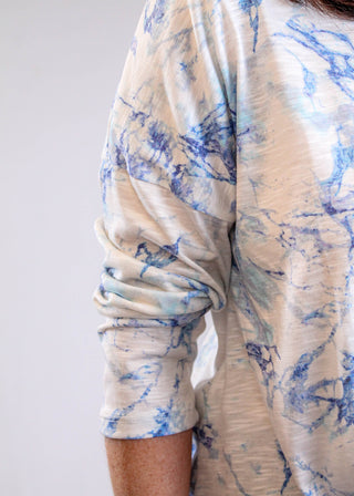 Democracy Twist Front Top