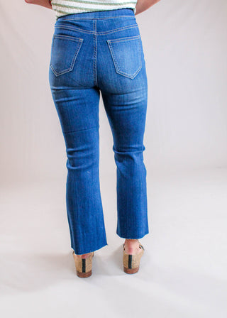 Cello Dark Denim Pull-On Cropped Flare Jeans with Raw Hem