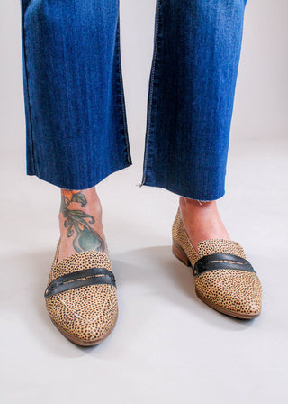 Cello Dark Denim Pull-On Cropped Flare Jeans with Raw Hem