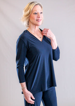 Sympli Go To Narrow V Neck 3/4 Sleeve Top Side View - Fashion Crossroads Inc