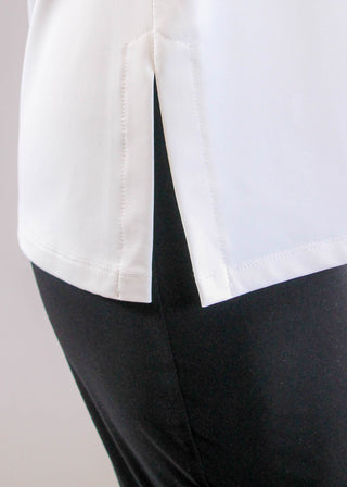 Sympli Go To Narrow V Neck 3/4 Sleeve Top Detail View - Fashion Crossroads Inc