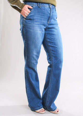 Democracy Absolution Itty Bitty Bootcut Jeans with Slash Pockets side view -Fashion Crossroads Inc.