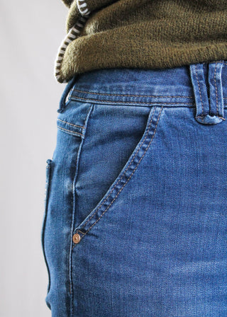 Democracy Absolution Itty Bitty Bootcut Jeans with Slash Pockets pocket view-Fashion Crossroads Inc.